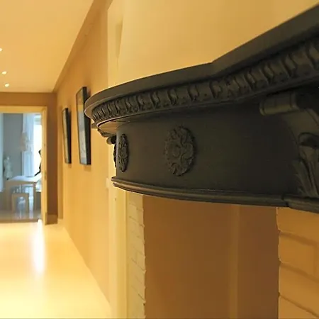 House 5 4*