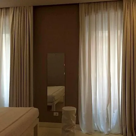 فندق مبيت وإفطار House 5 4*