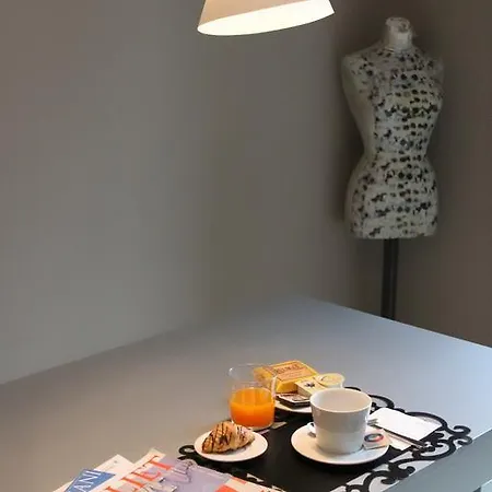 Bed & Breakfast House 5 4*