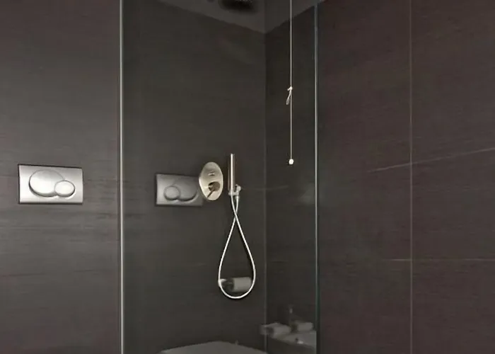 House 5 Panzió Trieszt